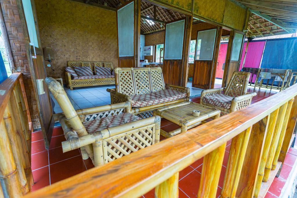 Ocean Queen Resort Cisolok Ngoại thất bức ảnh
